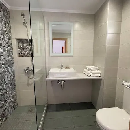 Appartement Chrysoula's Convenient Triple With Yard *