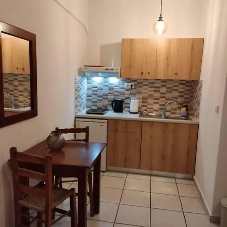 Chrysoula's Convenient Triple With Yard * Monemvasia