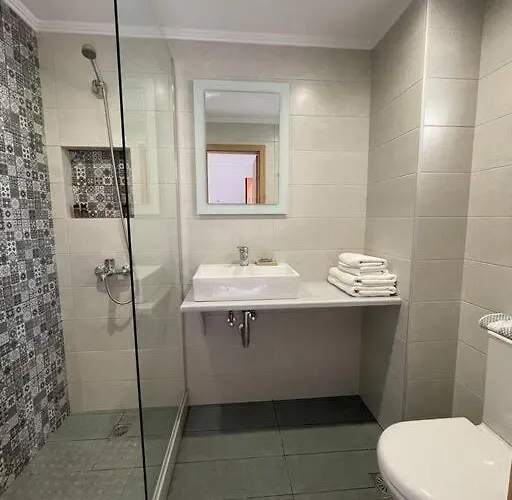 Daire Chrysoula's Convenient Triple With Yard *