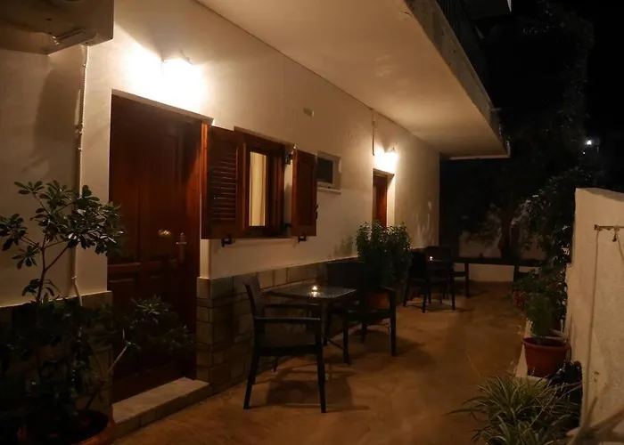 דירה Chrysoula's Convenient Triple With Yard *